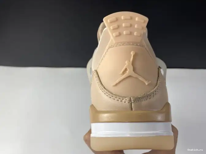 One Kick Shimmer 4 Air Jordan DJ0675-200 0606